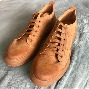 Stylish Classic Retro camel suede sneaker shoes